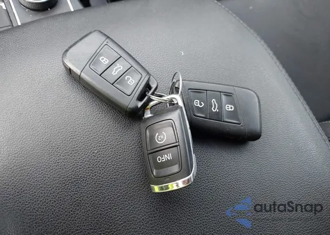 2020 Volkswagen Atlas 3.6L V6 Se/3.6L V6 Se W/Technology R-Line z USA, uszkodzony, nr VIN 1V2LR2CA3LC504532